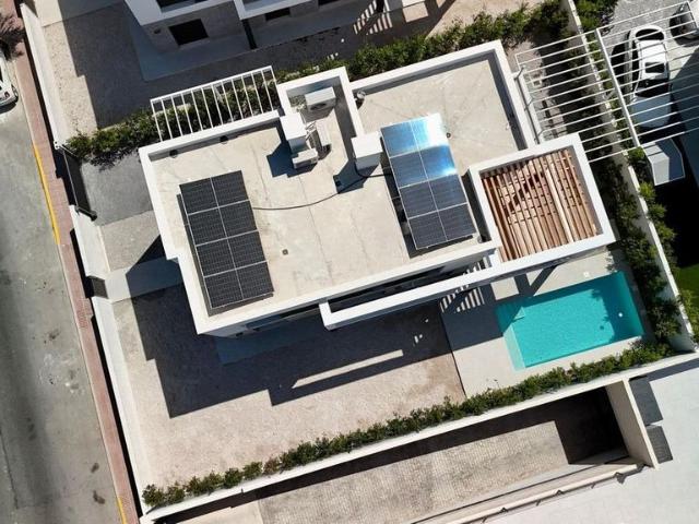 Exclusiva Villa / Chalet en venta Alicante, España