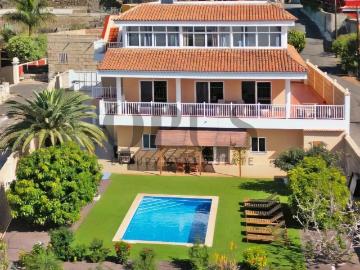 Exclusiva Villa / Chalet en venta Buzanada, España
