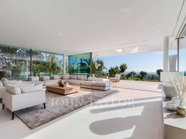 Exclusiva Villa / Chalet en venta Bendinat, España