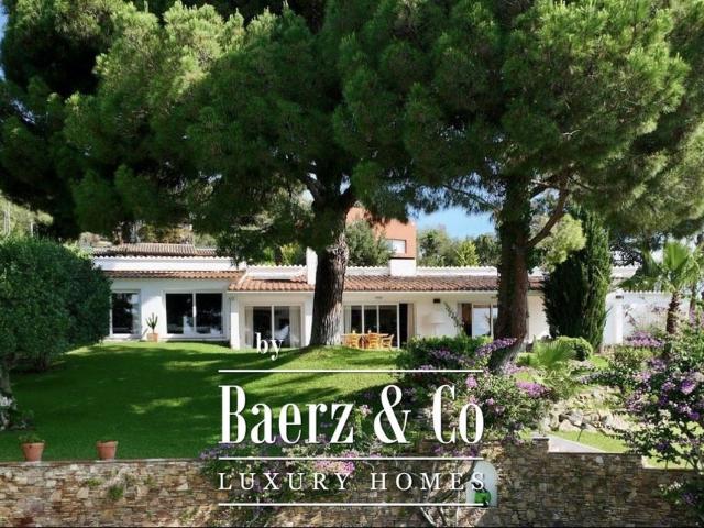 Exclusiva Villa / Chalet de 505 m2 en venta en Calonge, Cataluña