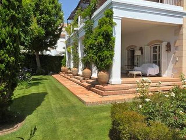Exclusiva Villa / Chalet en venta Calle Marqués de Chavarri 12, Zona Urb. Marina de la Torre, Mojacar, Provincia de Almería, Andalucía