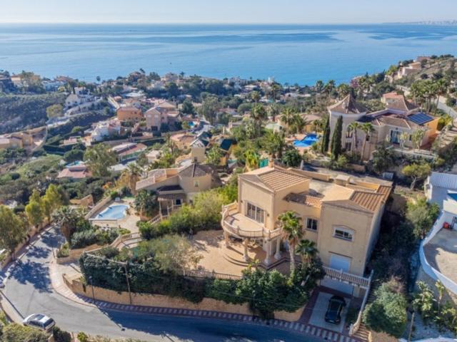 Exclusiva Villa / Chalet en venta Campello, Comunidad Valenciana