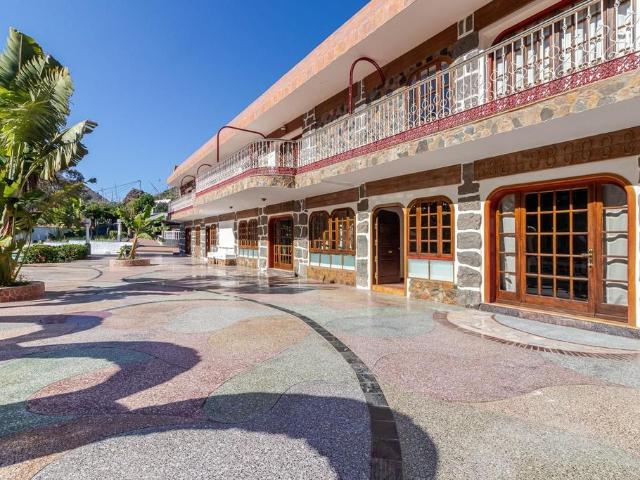 Exclusiva Villa / Chalet en venta Cercados de Espino, España