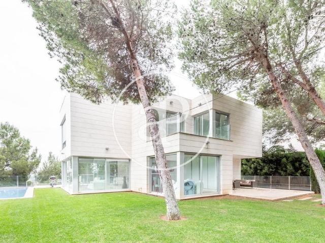 Exclusiva Villa / Chalet en venta Chiva, Comunidad Valenciana