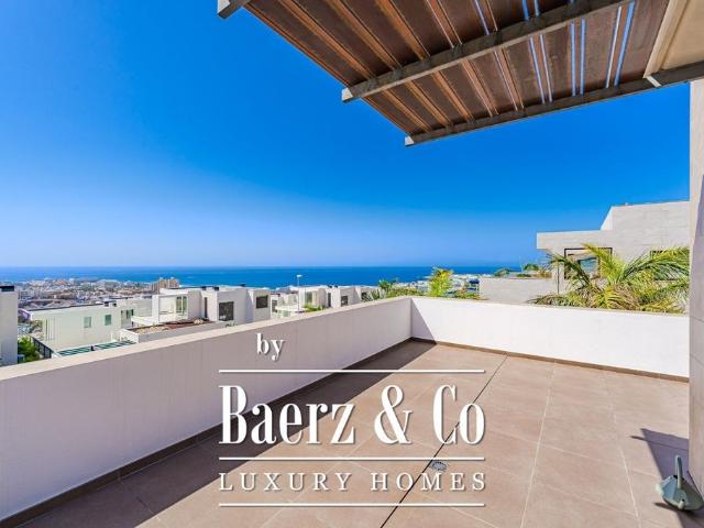 Exclusiva Villa / Chalet en venta Costa Adeje, España