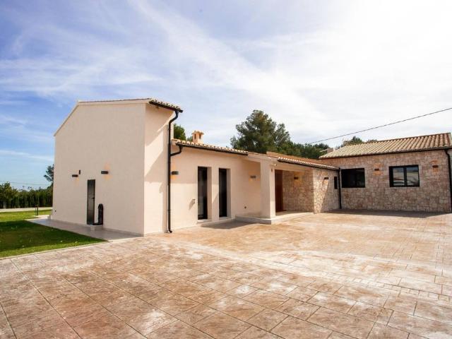 Exclusiva Villa / Chalet en venta Denia, Comunidad Valenciana