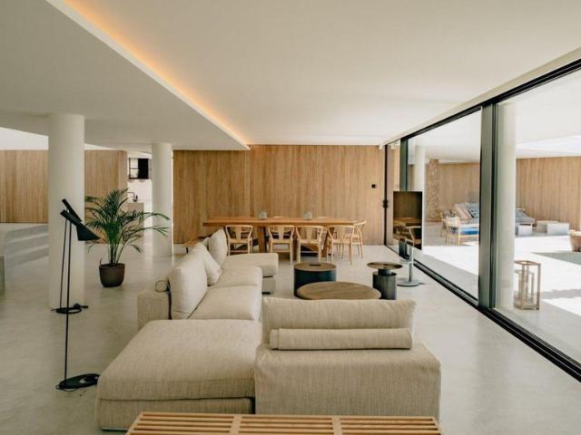 Exclusiva Villa / Chalet en venta Es Cubells, España