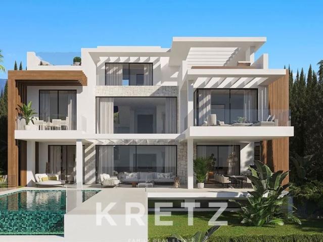 Exclusiva Villa / Chalet de 548 m2 en venta en Estepona, España
