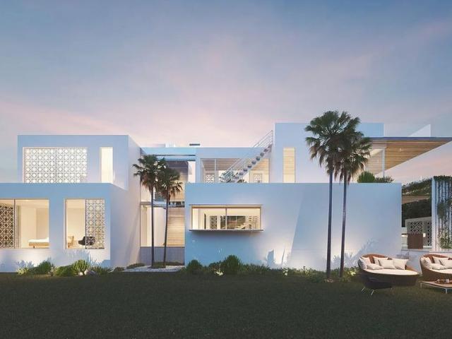 Exclusiva Villa / Chalet en venta Estepona, España