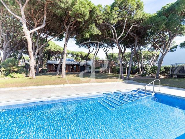 Exclusiva Villa / Chalet en venta Gavà, España