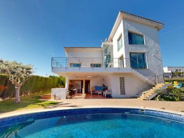Exclusiva Villa / Chalet en venta Godella, España