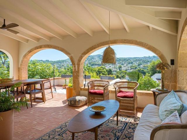 Exclusiva Villa / Chalet en venta Jávea, España