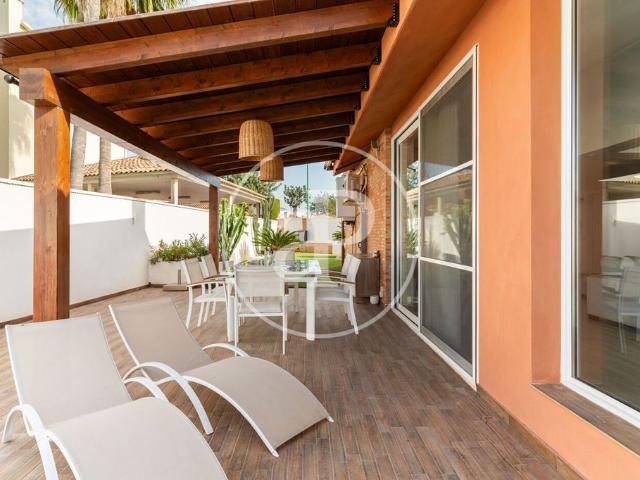 Exclusiva Villa / Chalet en venta Ribarroja, Comunidad Valenciana