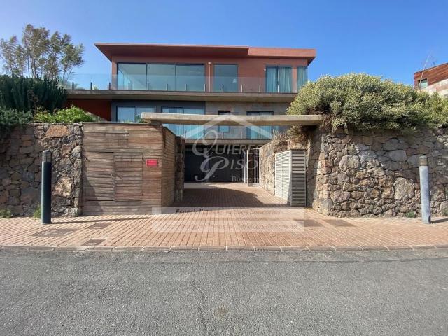 Exclusiva Villa / Chalet en venta San Bartolomé de Tirajana, Canarias