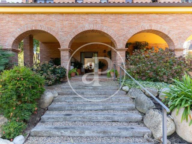 Exclusiva Villa / Chalet en venta Sant Cugat, Cataluña