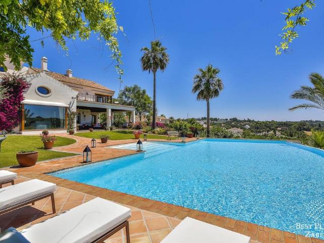 Exclusiva Villa / Chalet en venta Sotogrande, España