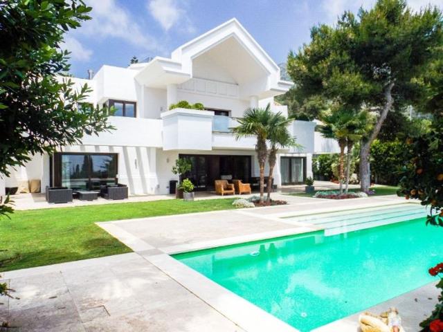 Exclusiva Villa / Chalet en venta The Golden Mile, España