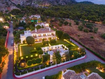 Exclusiva Villa / Chalet en venta The Golden Mile, Marbella, Andalucía
