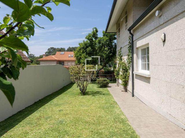 Exclusiva Villa / Chalet en venta Vigo, Galicia