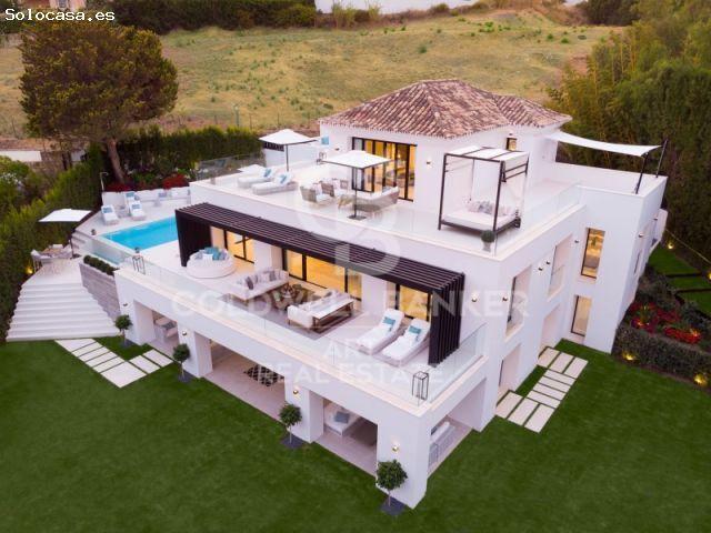 Exclusiva villa de diseño en el corazón del Valle del Golf de Nueva Andalucía