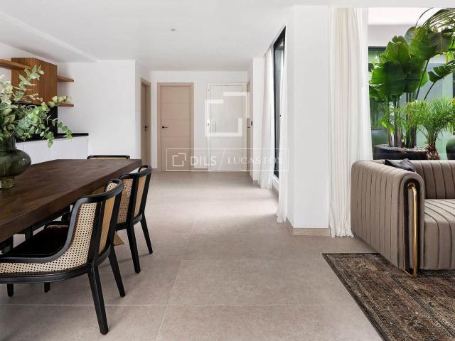 Exclusiva Villa de Lujo con Vistas al Mediterráneo Descubre. 342m² Benidorm
