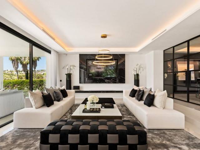 Villa / Chalet de lujo de 840 m2 en alquiler en Nueva Andalucia, Andalucía