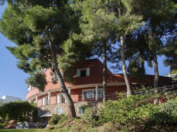 Exclusiva villa en Málaga – Privacidad, amplitud y magnifica. 374m² Málaga