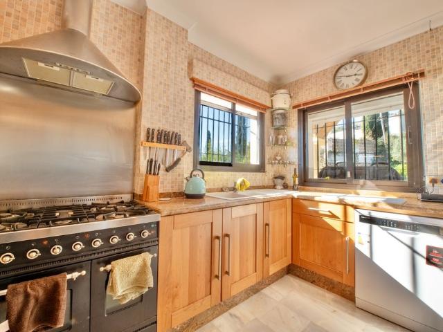 Exclusiva Villa en venta calle las Maestras 7, La Herradura, Provincia de Granada, Andalucía