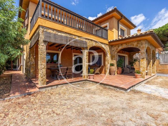 Exclusiva Villa en venta Argentona, España