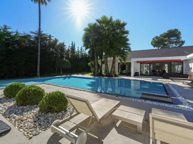 Exclusiva Villa en venta Guadalmina, España
