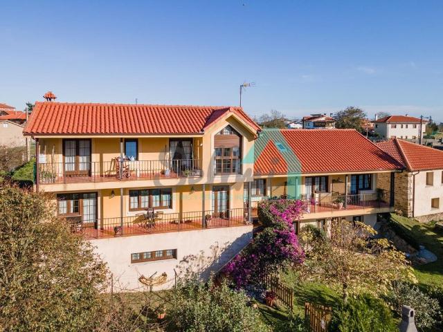 Exclusiva Villa en venta Lamuño, España