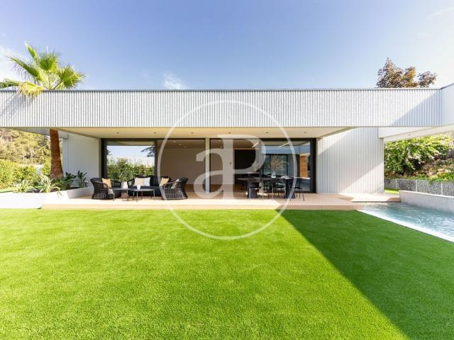 Exclusiva Villa en venta Matadepera, Cataluña