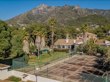 Plaza Juan Romero, Centro de Marbella, Camino de Camoján, Sierra Blanca, Urbanización Lomas de Puente Roman, Málaga, Andalucía, Andalucía