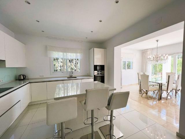 Exclusiva Villa en venta Nueva Andalucia, Andalucía