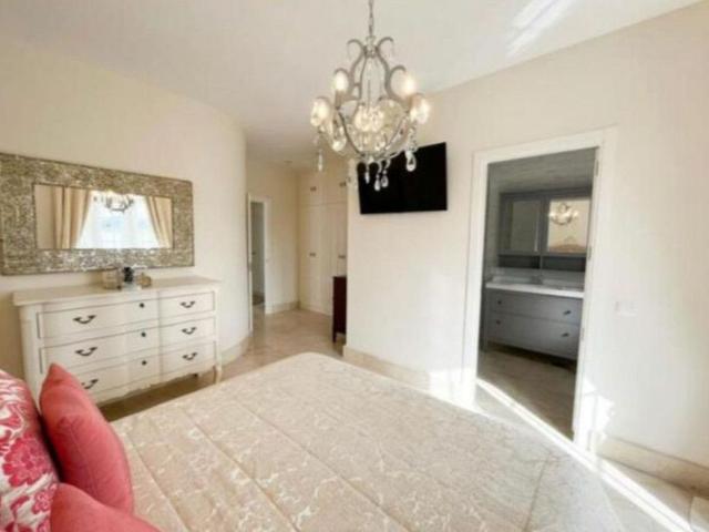 Exclusiva Villa en venta San Roque, España