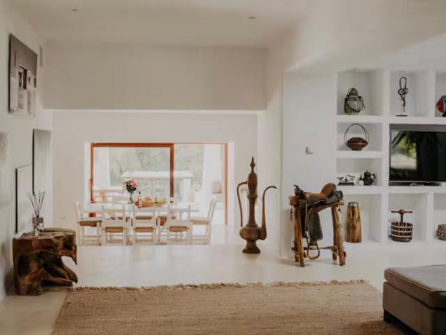 Exclusiva Villa en venta Santa Gertrudis de Fruitera, España