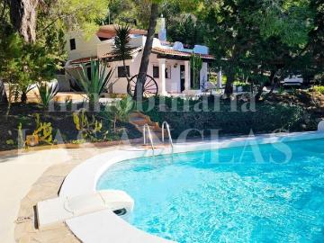 Exclusiva Villa en venta Santa Eulalia del Río, Baleares