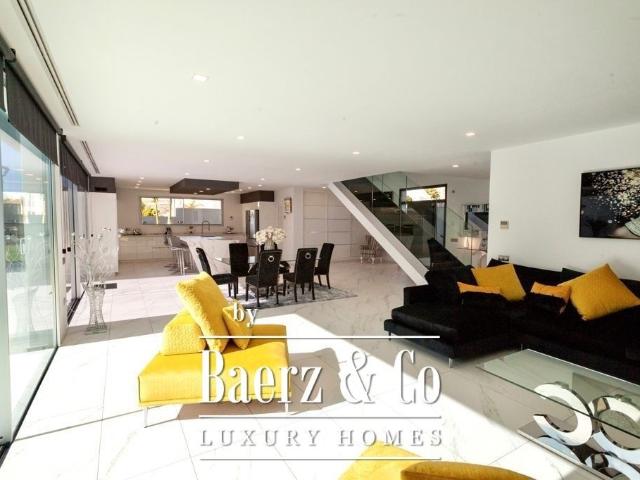 Exclusiva Villa en venta Playa Paraiso, Canarias