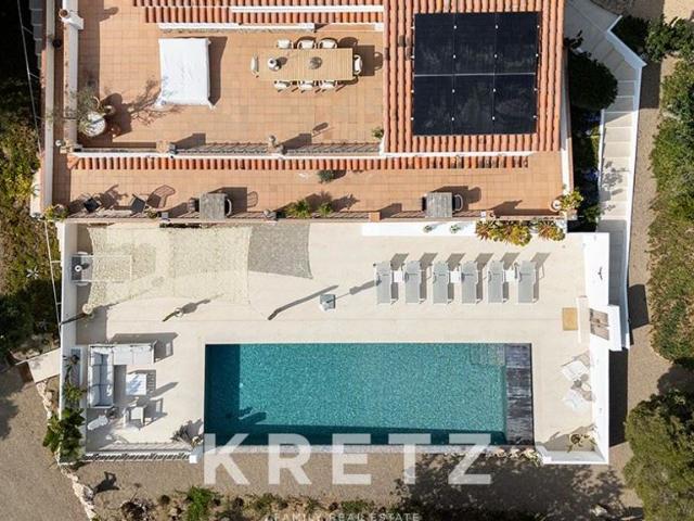 Exclusiva Villa / Chalet de 478 m2 en venta en Vall Llobrega, España