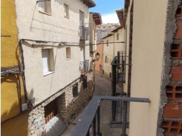 Exclusivas Alcalá vende PROPIEDAD en Pastrana Guadalajara
