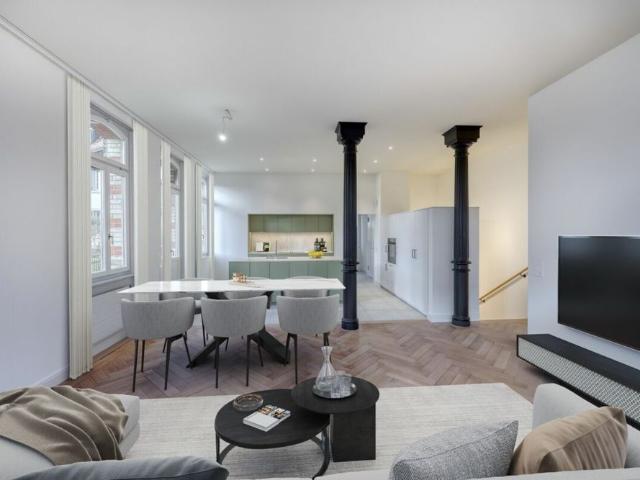 Exclusive 3.5 room garden apartment Historic charm meets modern living luxury