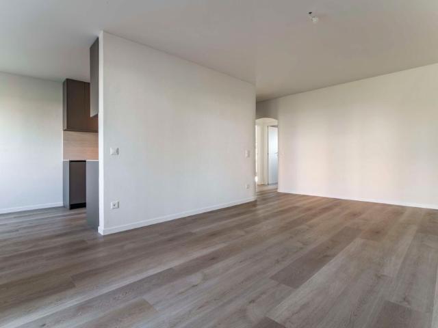 Exclusive 3.5 rooms Breganzona Renovated with high quality finishes