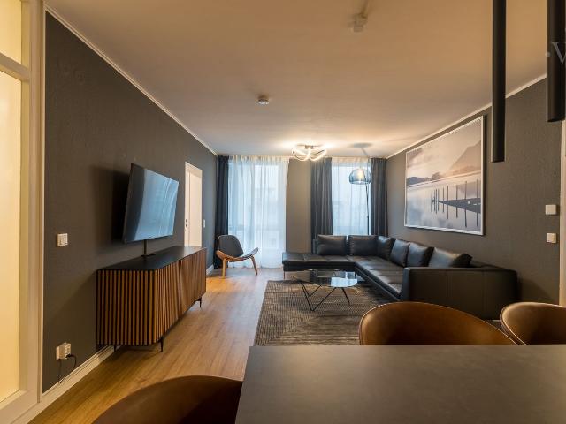 Exclusive 3 room apartment furnished apartment in a quiet backyard location