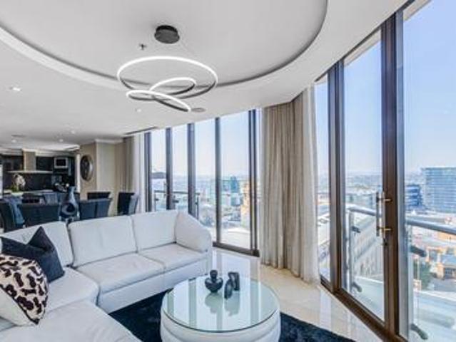 exclusive 2 bed residence on the mar.