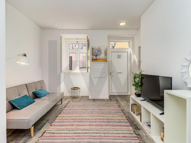 EXCLUSIVE 2 BEDROOM RENTAL | BRAND NEW RENOVATED in Príncipe Real