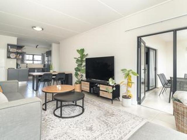 exclusive 2 bedroom, 2 bathroom luxu.