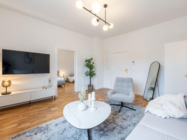 Exclusive 2 room apartment in leafy Zehlendorf – Fully furnished & ready to move in, Berlin Amsterdam Apartments for Rent