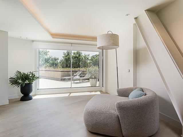 Exclusive 2 suite apartment with dressing rooms and terrace in O'Donnell