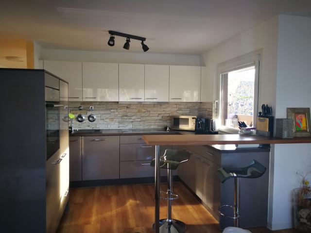 Exclusive 4,5 rooms apartment with parking, pool and WiFi Stuttgart Waiblingen