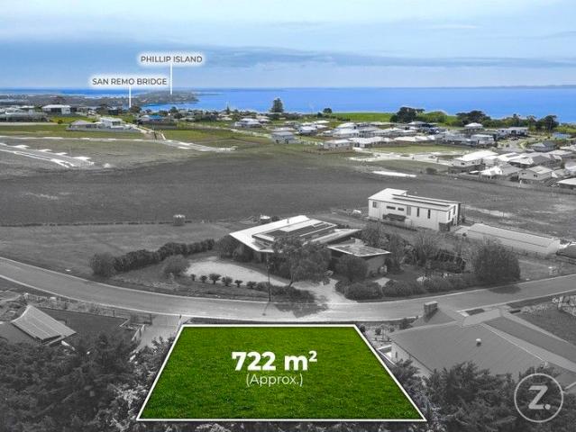 Exclusive Coastal Allure with Breathtaking Bay Views